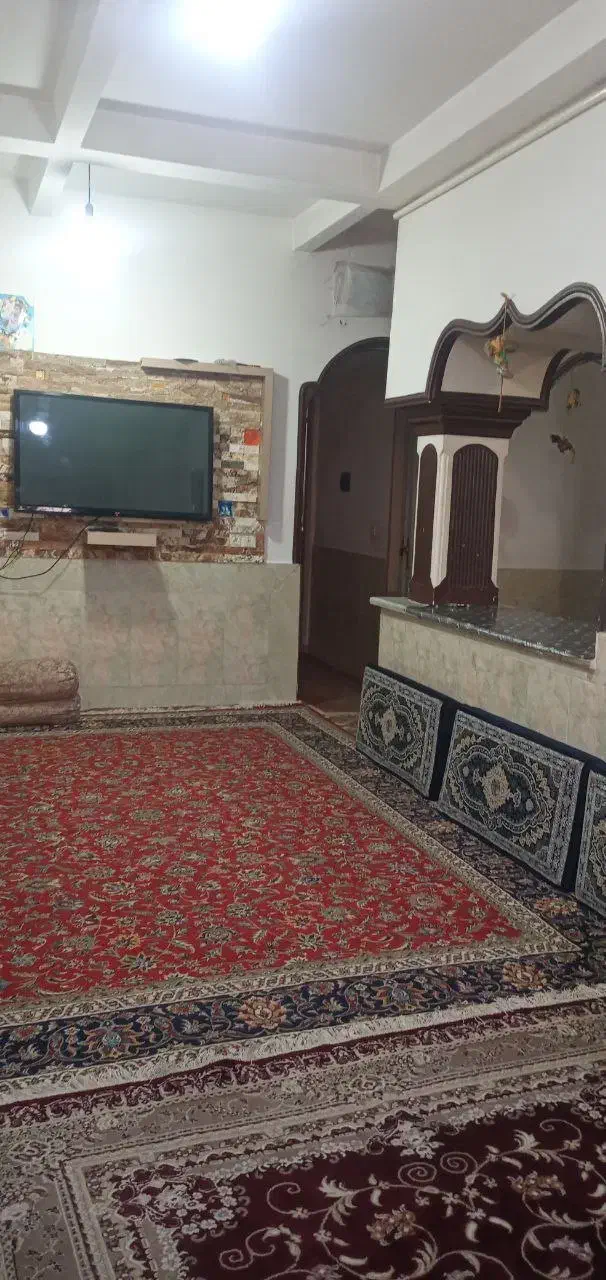انقلاب همکف با حیاط مجزا