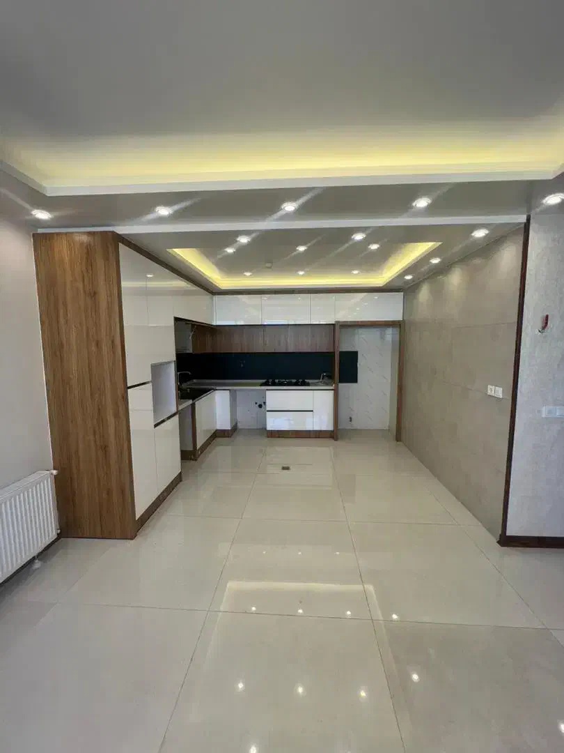 به یک هم خونه نیازمندیم