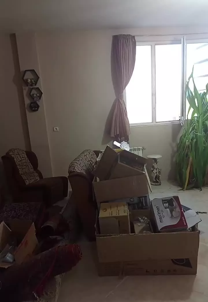 آپارتمان ۸۵ متری جاده تهران (حاجی آباد)