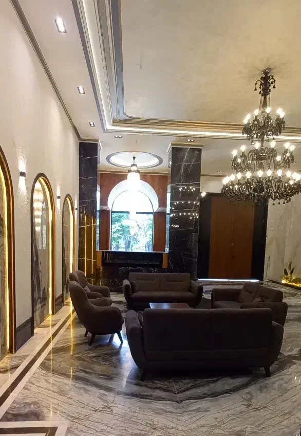واحد ۲۳۵ متری تاپ لوکیشن