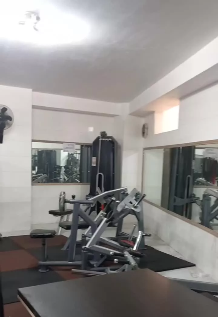 ۲۷۰ متر زیر زمین بهداشتی