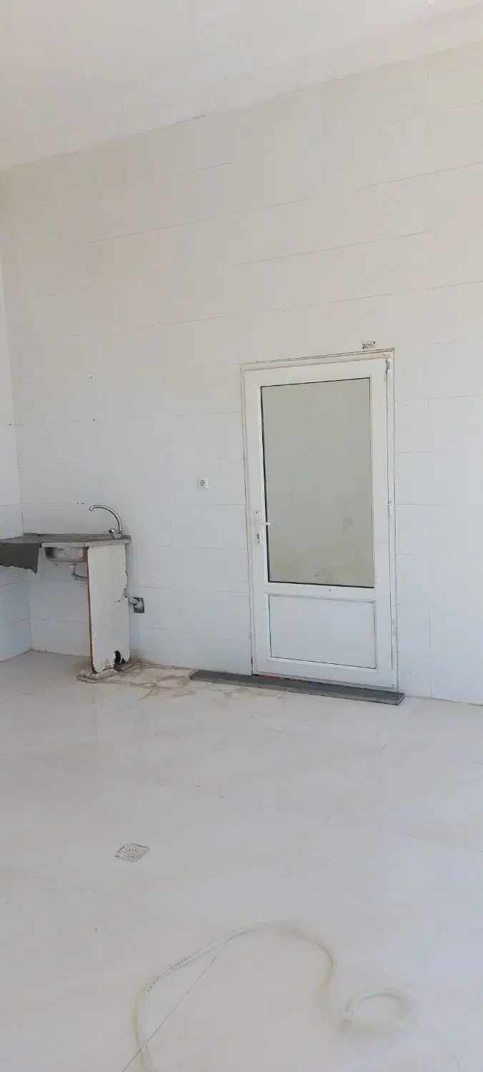 مغازه تجاری