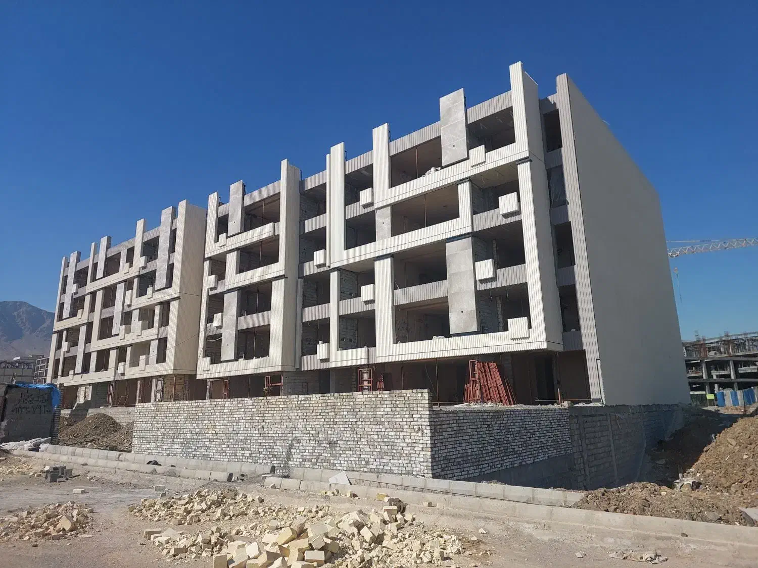 آپارتمان چشم توتی