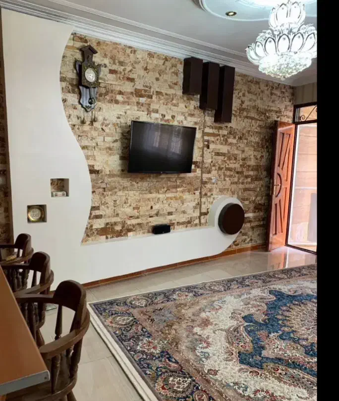 خانه ویلایی در چهارباغ ۹۴ متر با تمام امکانات
