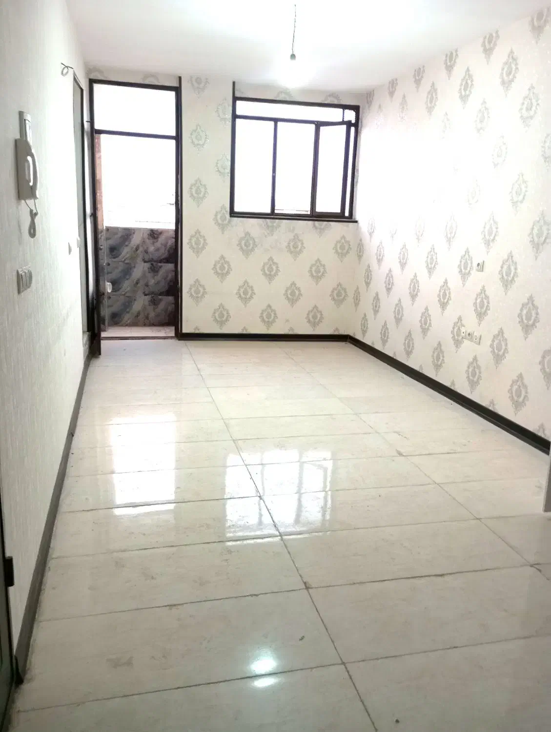 فروش واحدطبقه دوم ( تخلیه )