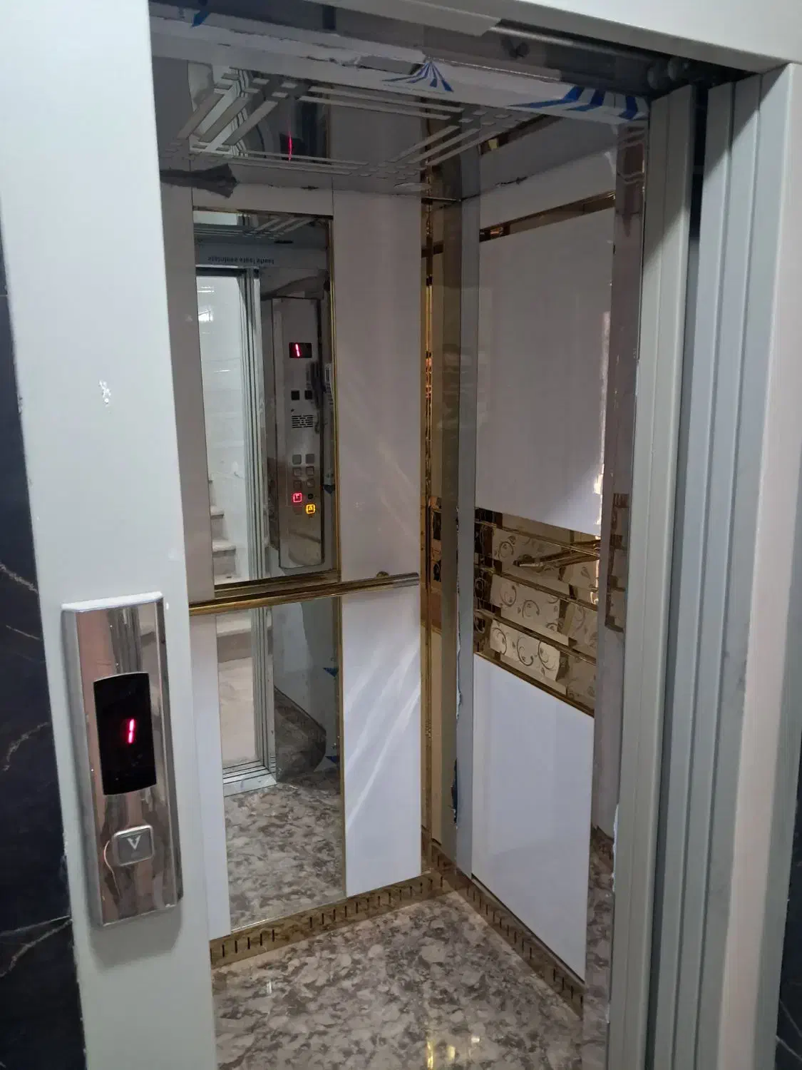 ۱۰۸ متر صفر ۳ خواب در عطار