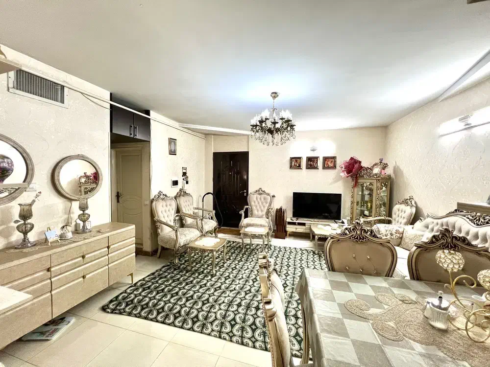 آپارتمان ۶۰ متری باغ دبیر