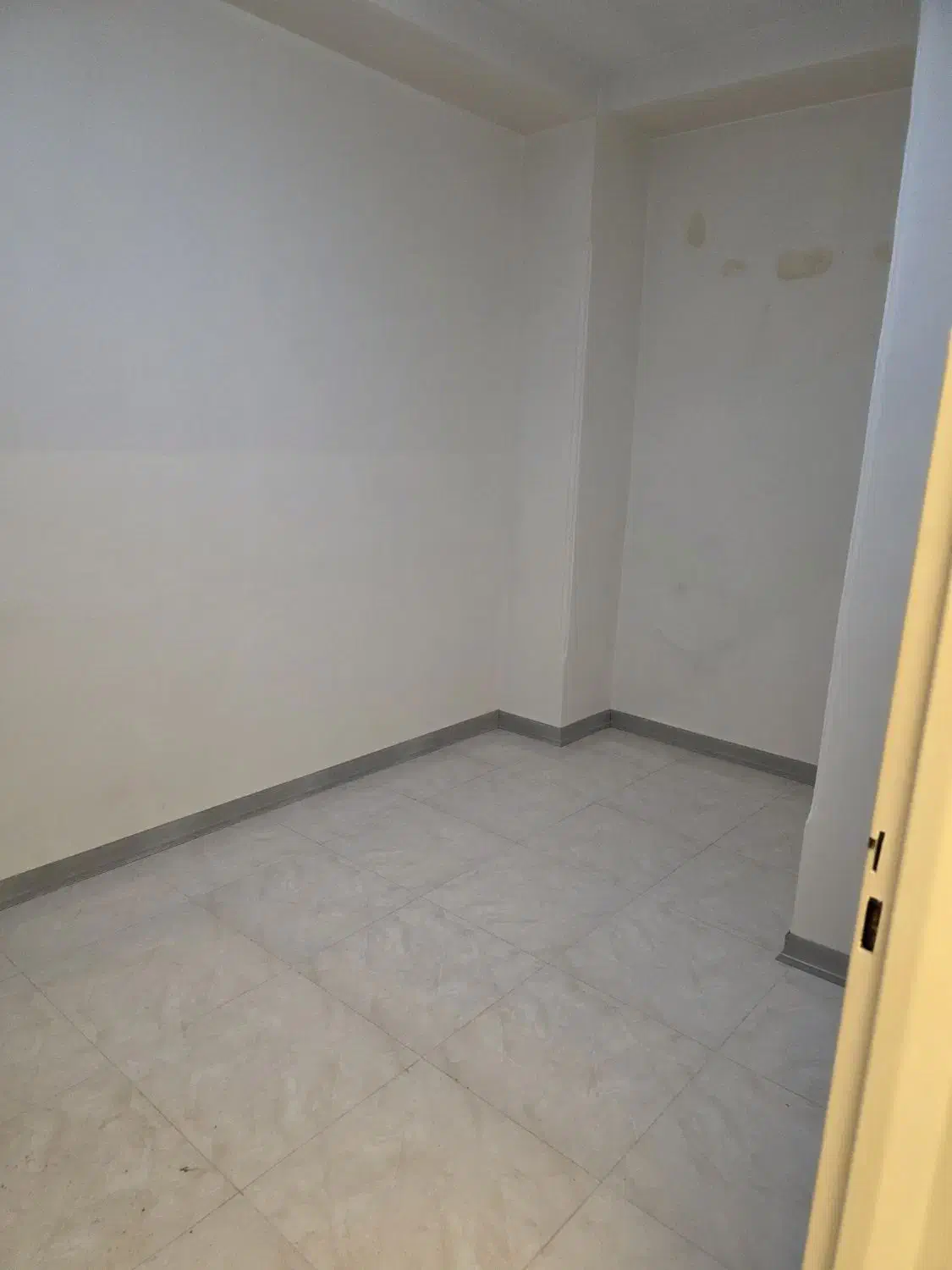 آپارتمان ۷۵ متر اجاره یا رهن کامل