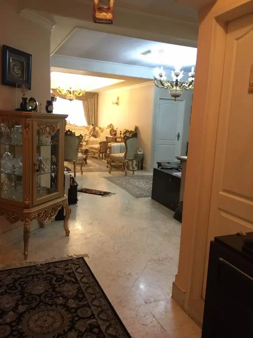 میدان ملت ۹۶ متر ۲ خواب