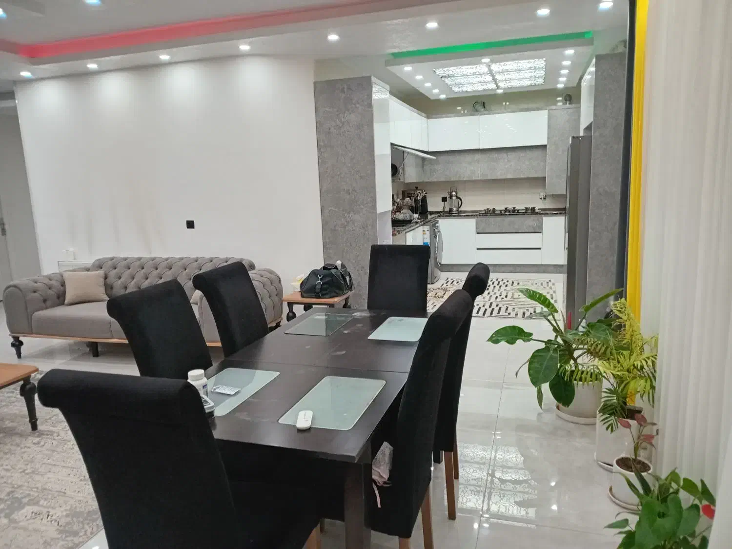 ویلای مدرن دوبلکس لوکیشن خوب شیک فروشی