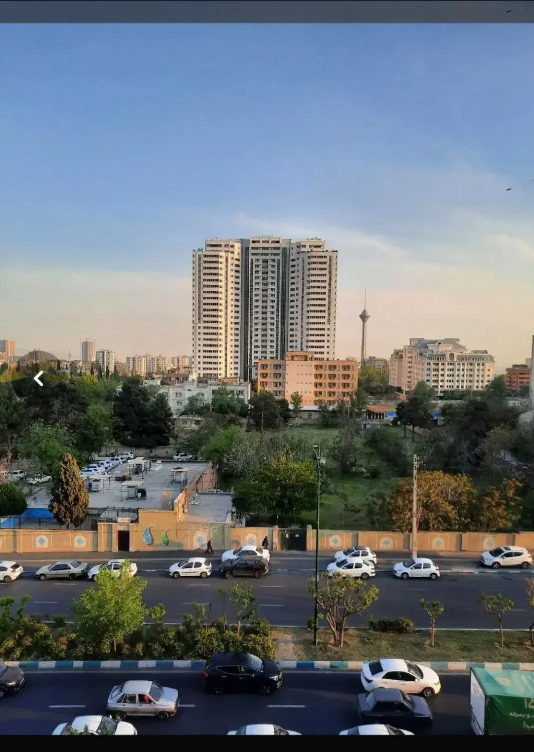 ۶۵ متر دو خواب بر اصلی سعادت آباد با پارکینگ