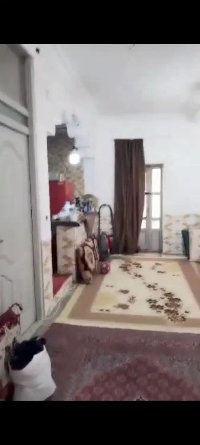 فروش خانه ۳۲۰ متری دلباز و نورگیر با حیاط بزرگ