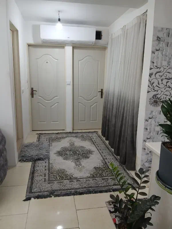 واحد ۸۷ متری معاوضه با واحد کوچکتر در گلشهر