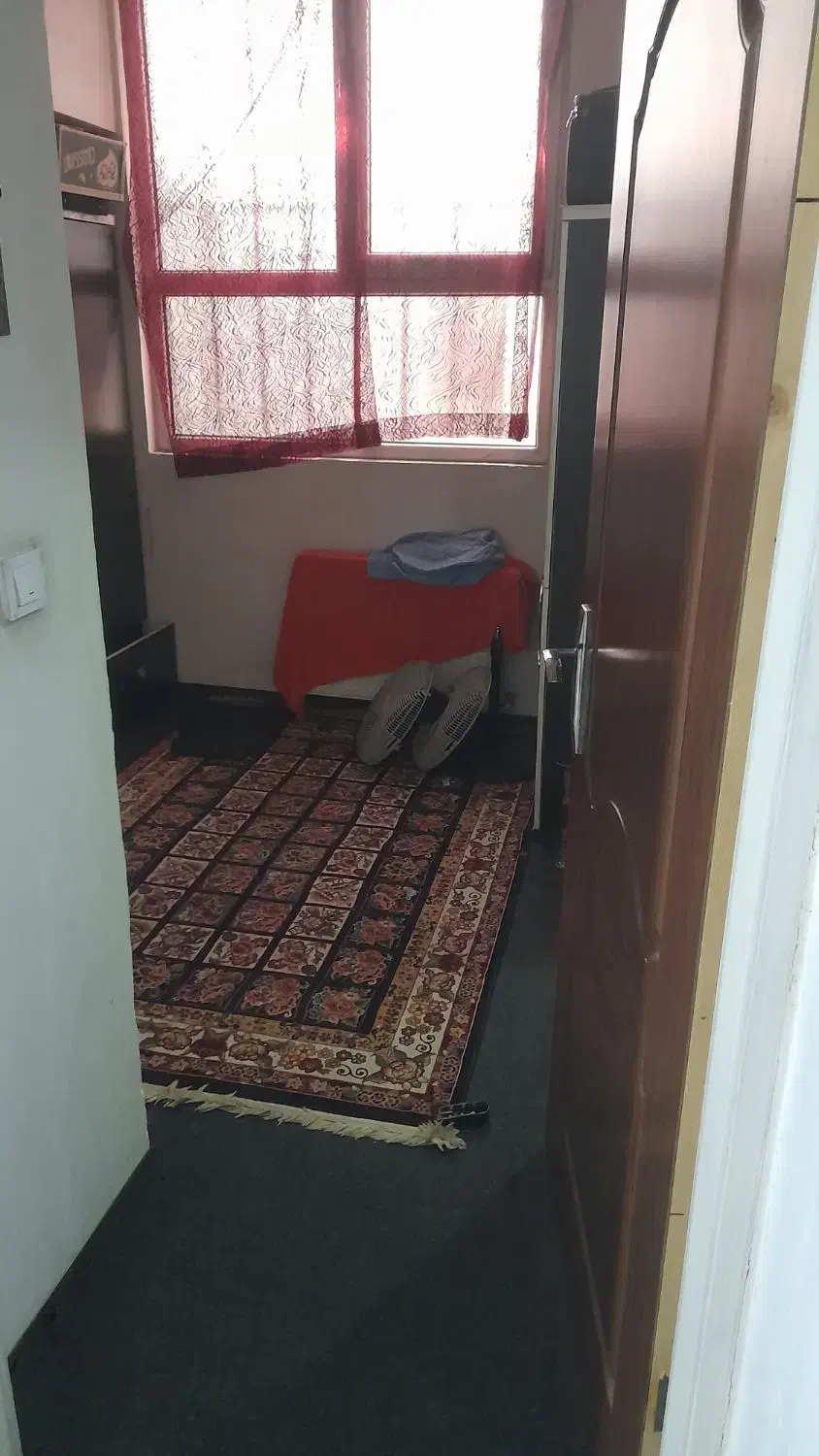 ۵۰ متری تک خواب حیاط دار