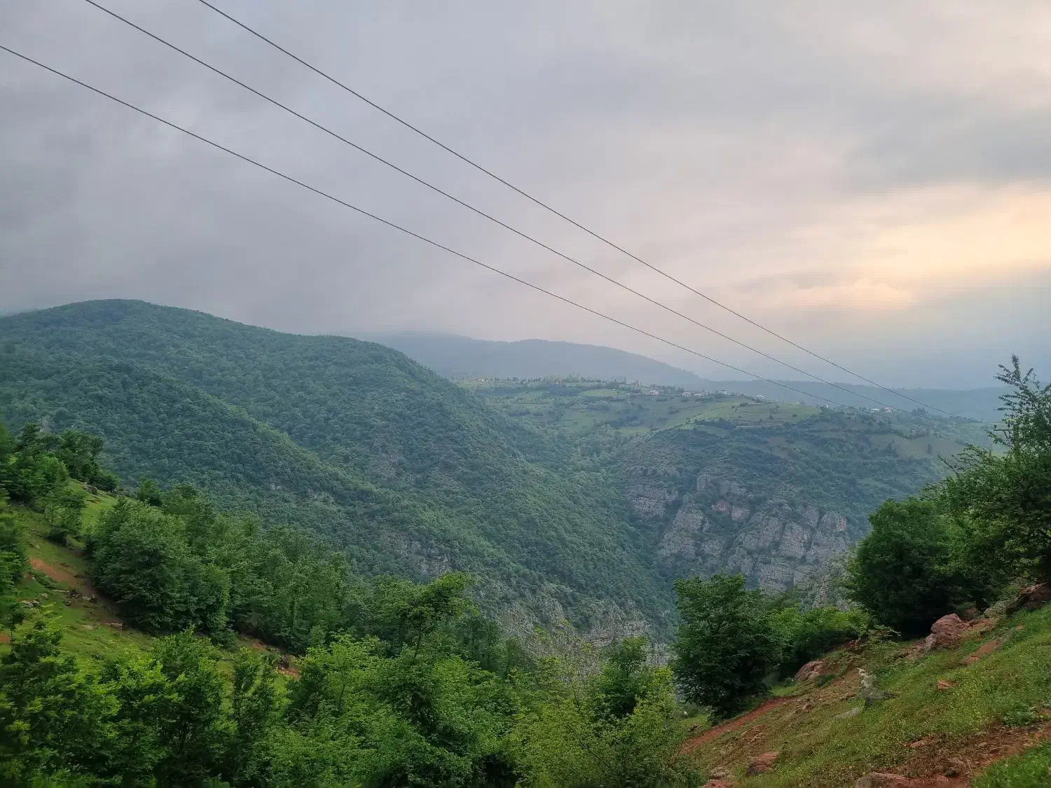 زمین  مناسب گردشگری و ساخت ویلا