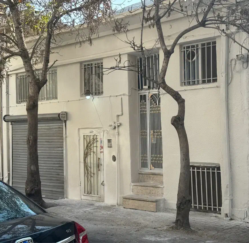 ویلایی خیابان راهنمایی