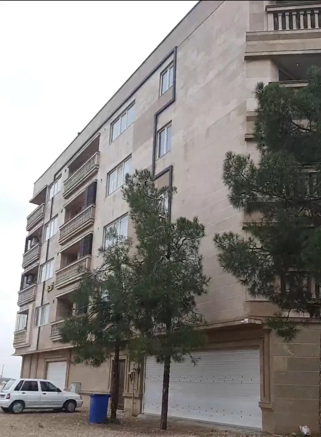 فروش ۳ خواب مستر فول امکانات شیک