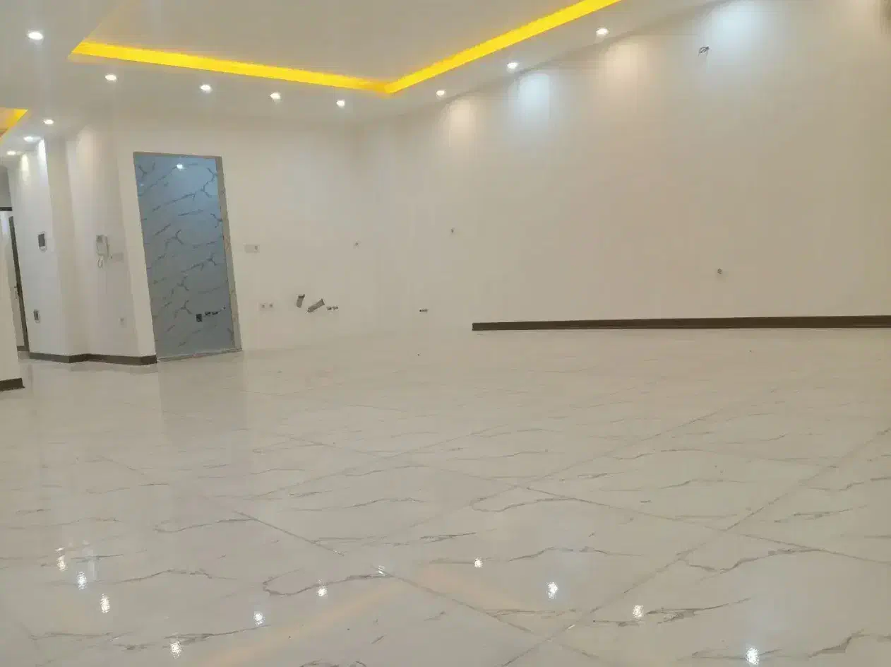 آپارتمان مرکز شهر میدان شهید