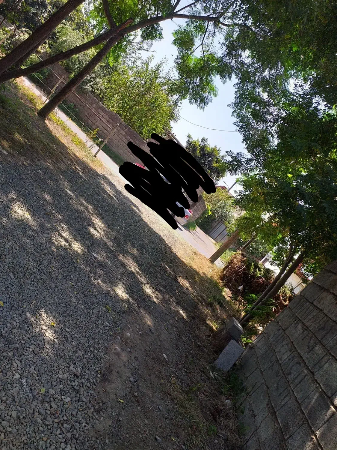 خانه سه طبقه همراه با زمین