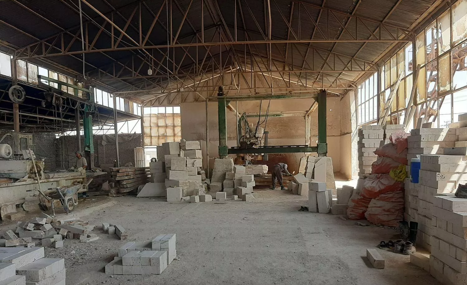 کارخانه سنگبری فروشی یا اجاره ای