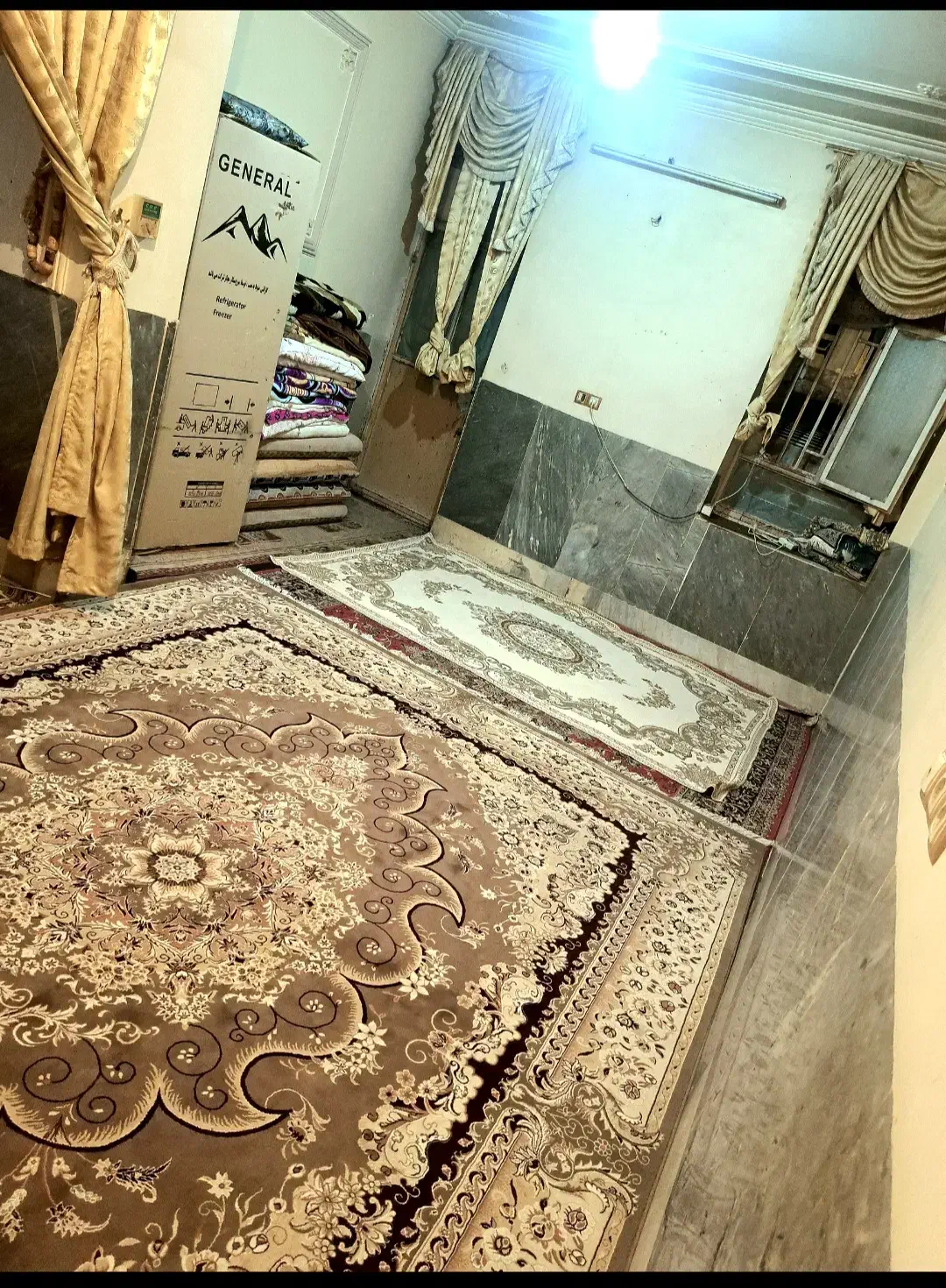 ویلایی شکاری،پرستار،دانش،جمهوری