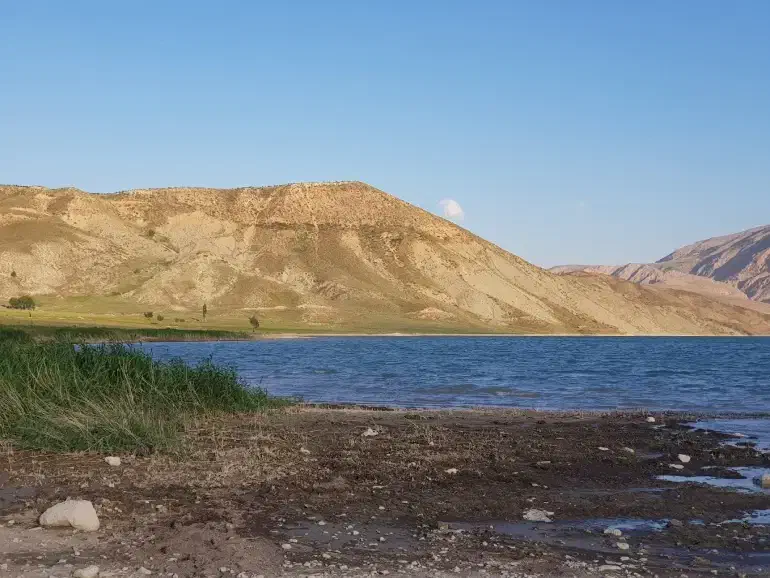 زمین ۱۱۵۰ متری در سد سله بن