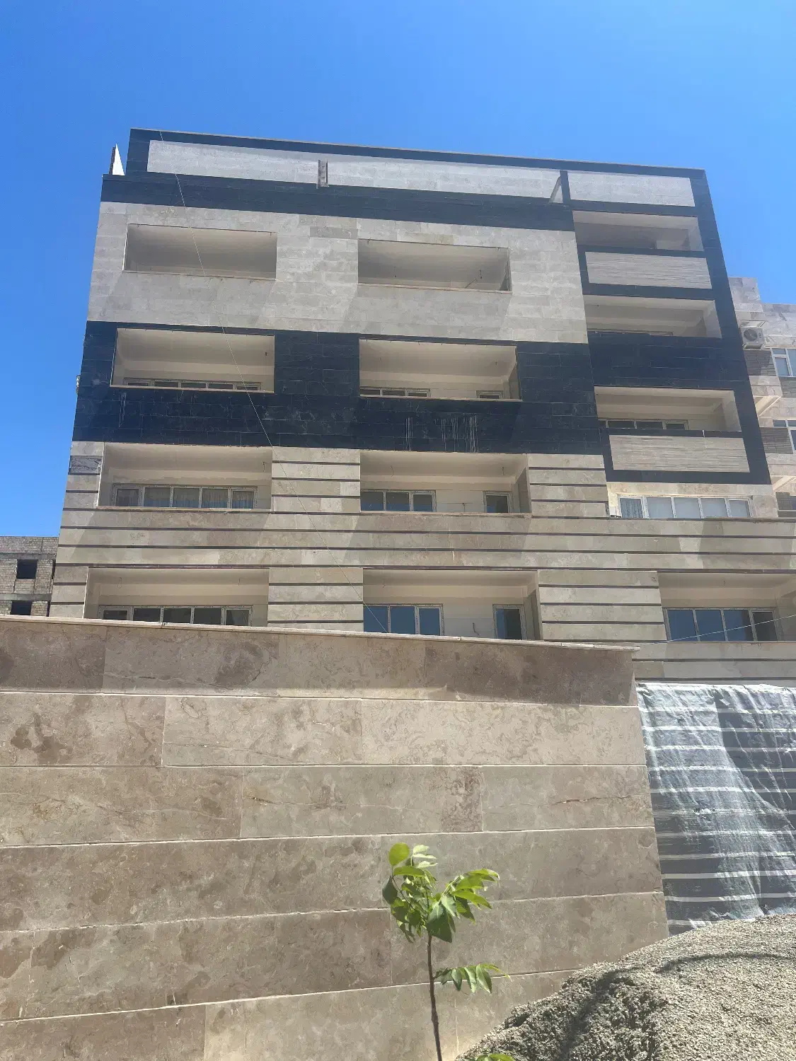 آپارتمان۱۸۵ متر شهرک ماهان