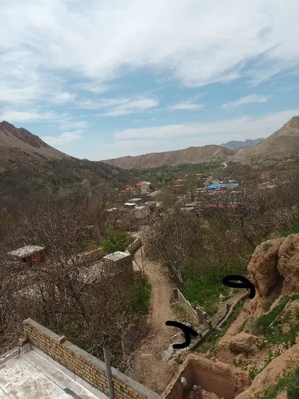 فروش استثنای منزل بازسازی شده در روستای رویین