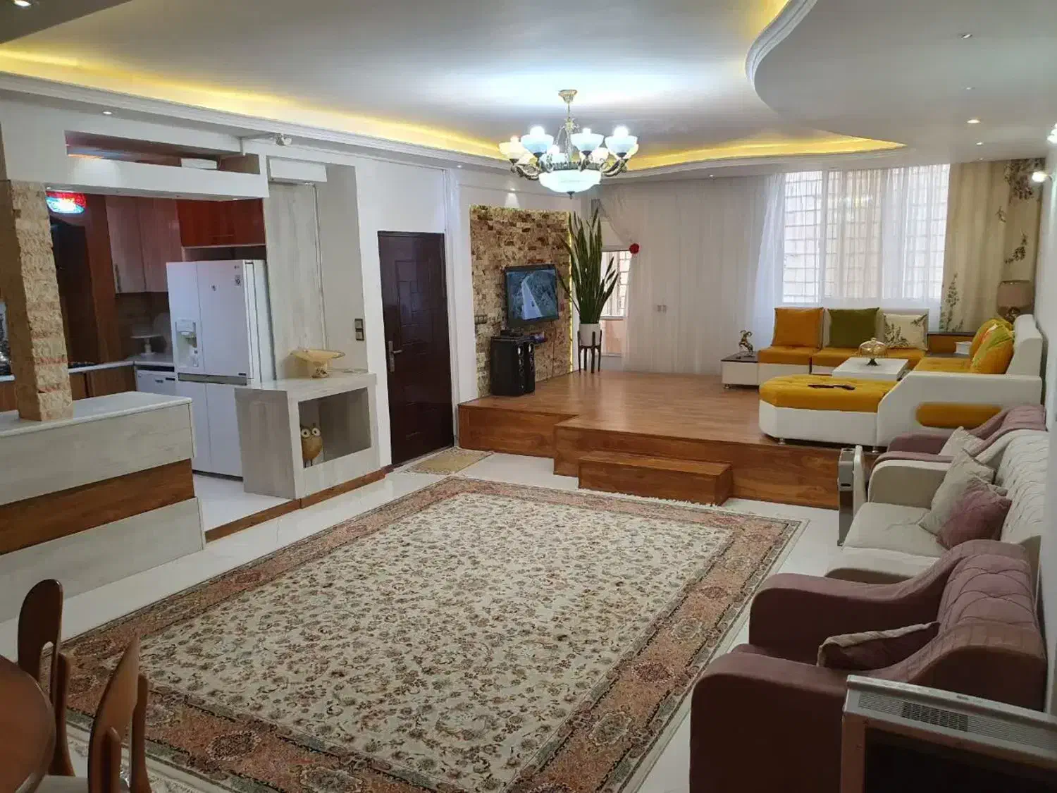 ۱۲۷ متر_دوبلکس_ تک واحدی_نزدیک حاشیه