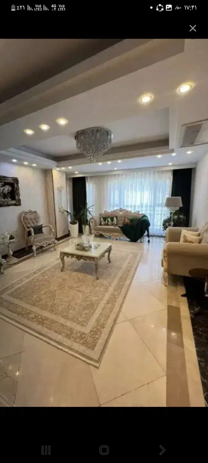 100متر دلباز، روبه نما، لوکیشن خوب، واحد تمیز