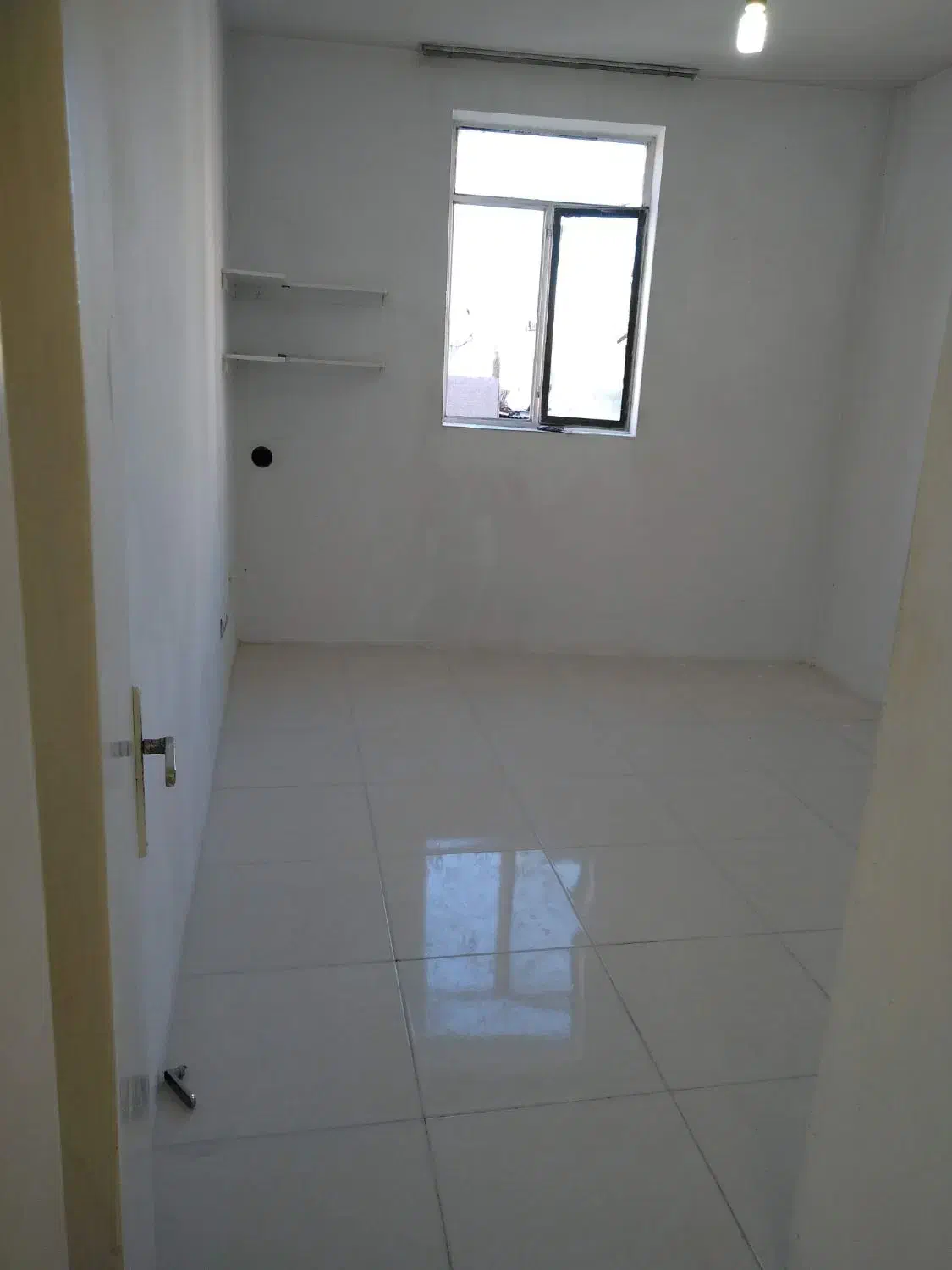 آپارتمان دو خواب پارکینگ سند دار اسماعیل‌پور