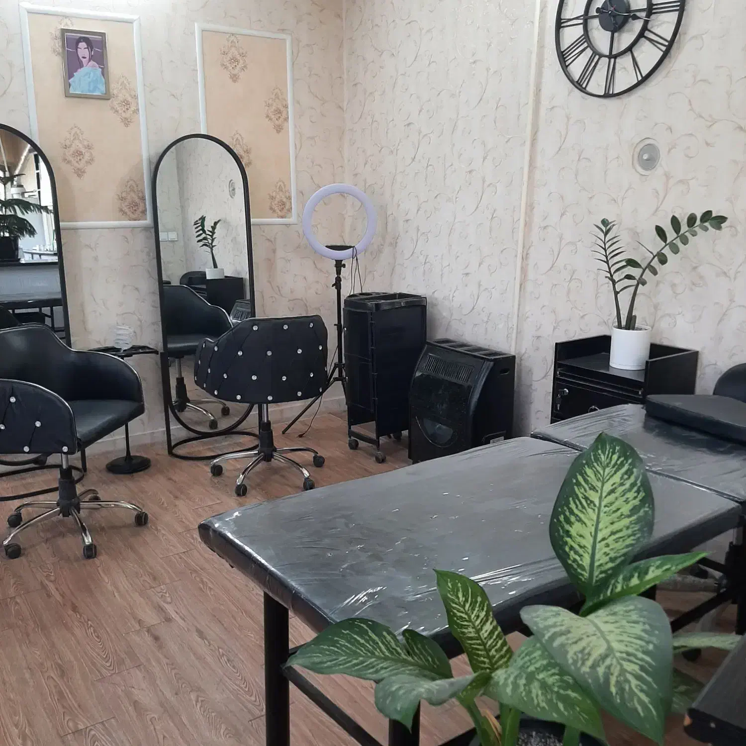 اجاره تمای لاین ها رنگولایت کوتاهی فشیال ....