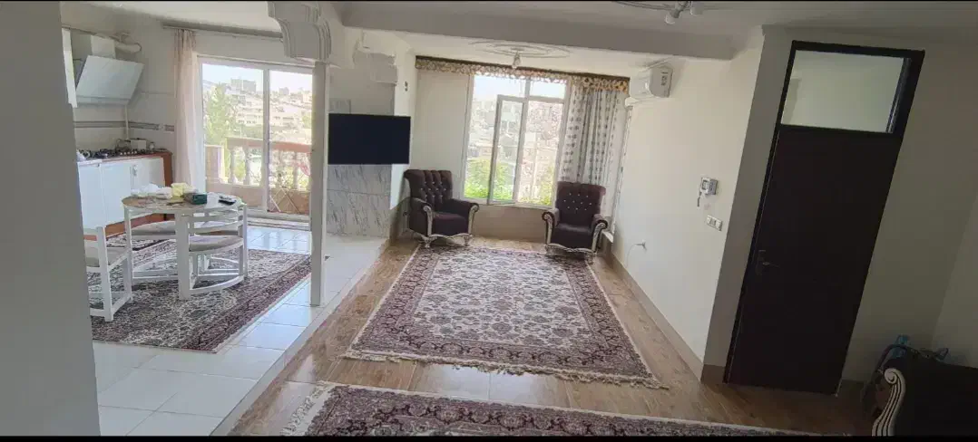 سوئیت تمیز دربست دارای تمام امکانات رفاهی ویو عالی