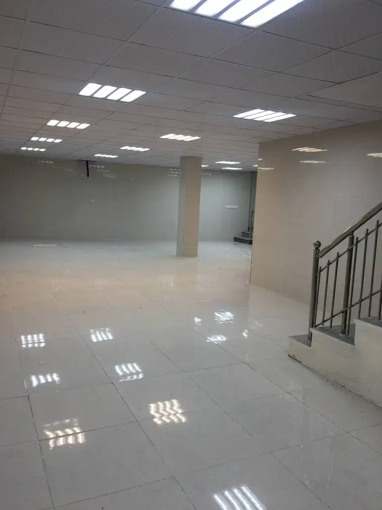 فروش زیرزمین بزرگ ونوساز