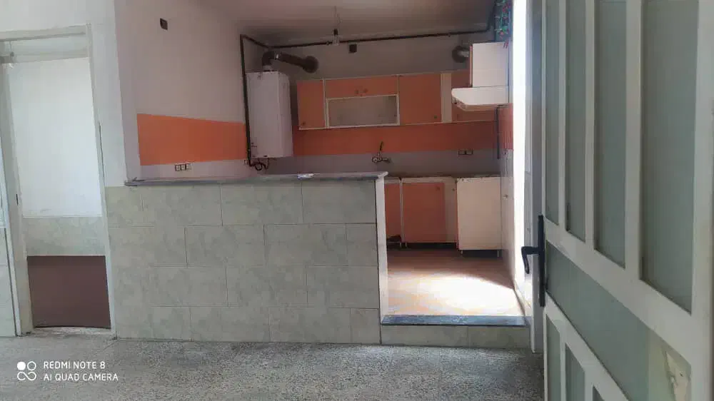 دو واحد آپارتمان خوش نقشه موقعیت عالی فروش فوری