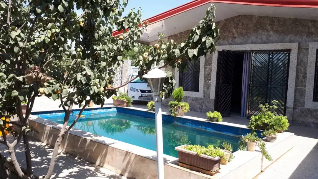 خریدوفروش باغ .زمین.منزل مسکون درشهر اشترجان