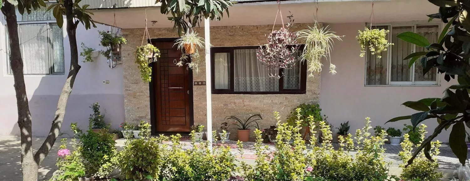 ویلا با امکانات کامل در مرکز شهر تالش داخل باغ