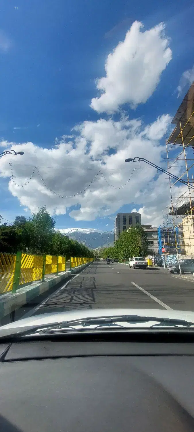 ۱۵۰۰ متر زیر بنا مفید بر اتوبان ۳ بر