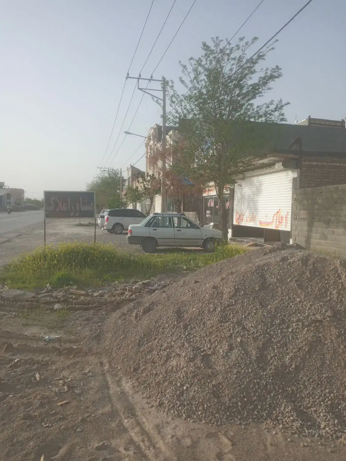 مغازه جاده کلات