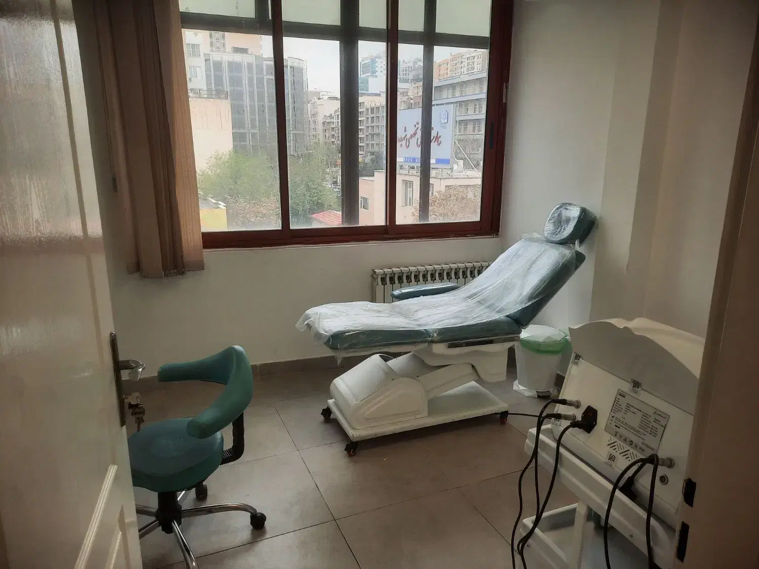 اجاره اتاق در مطب پزشک