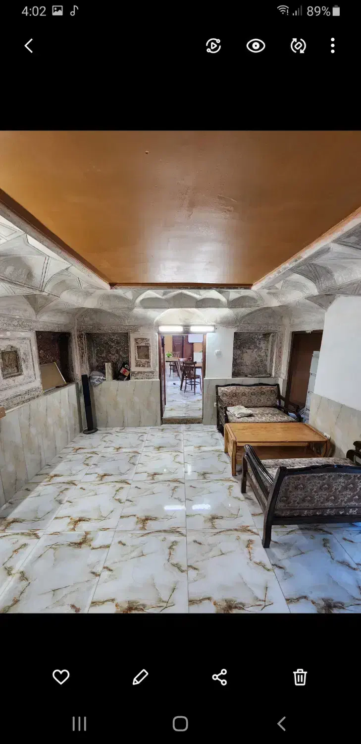 دفتر کار در خانه سنتی