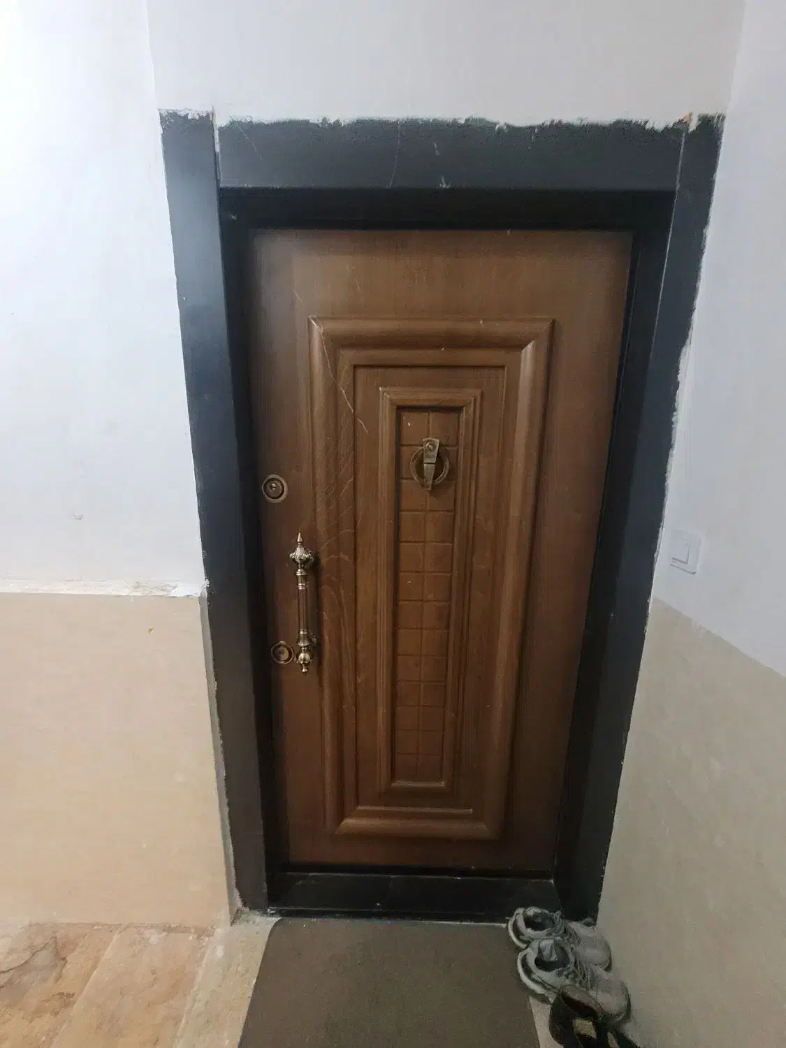 آپارتمان ۹۰ متری ۲خواب تک واحدی فول امکانات