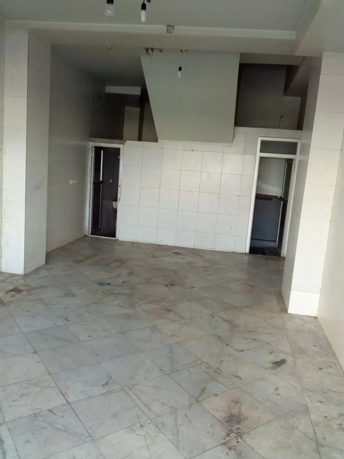 مغازه ملکیت براصلی
