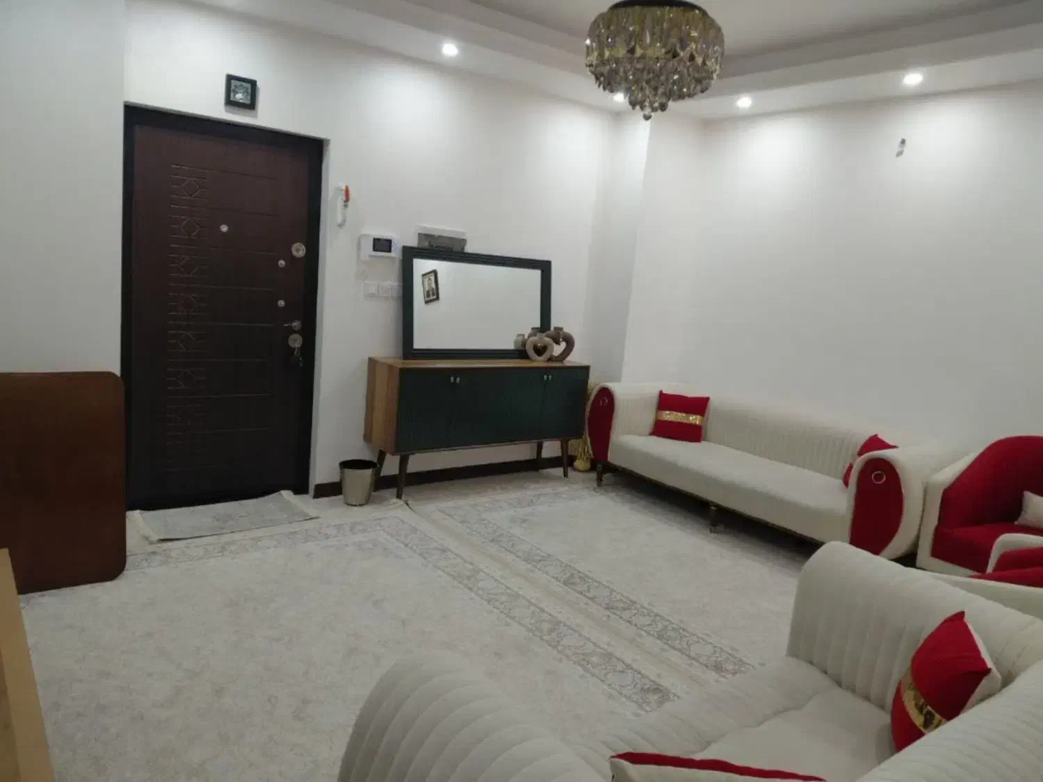 آپارتمان 48_80متری