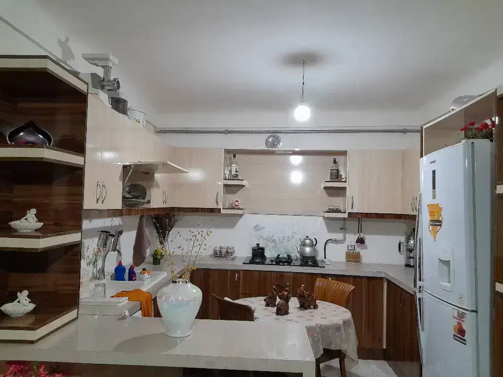 منزل مسکونی دوطبقه فول امکانات مرکز شهر