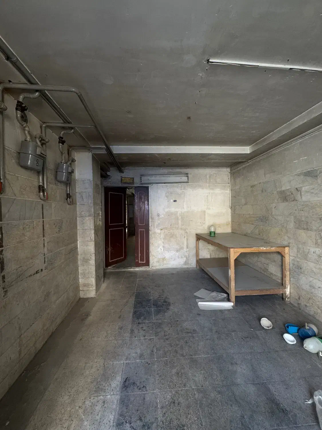 اجاره پارکینگ ۱۰۰ متری جهت انبار