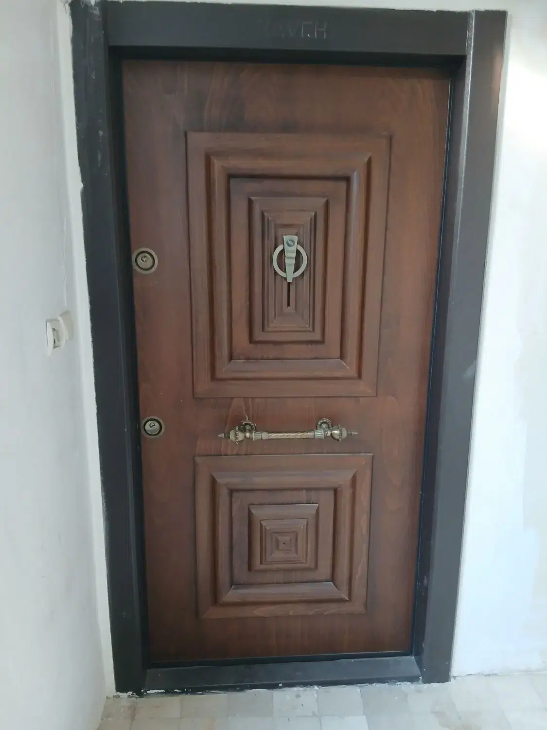 آپارتمان ۱۱۰ متری وسط شهر