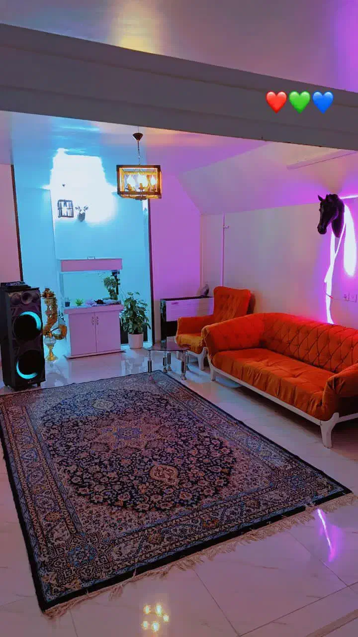 فروش منزل دوطبقه لوکیشن خوب وشیک و حیاط دار