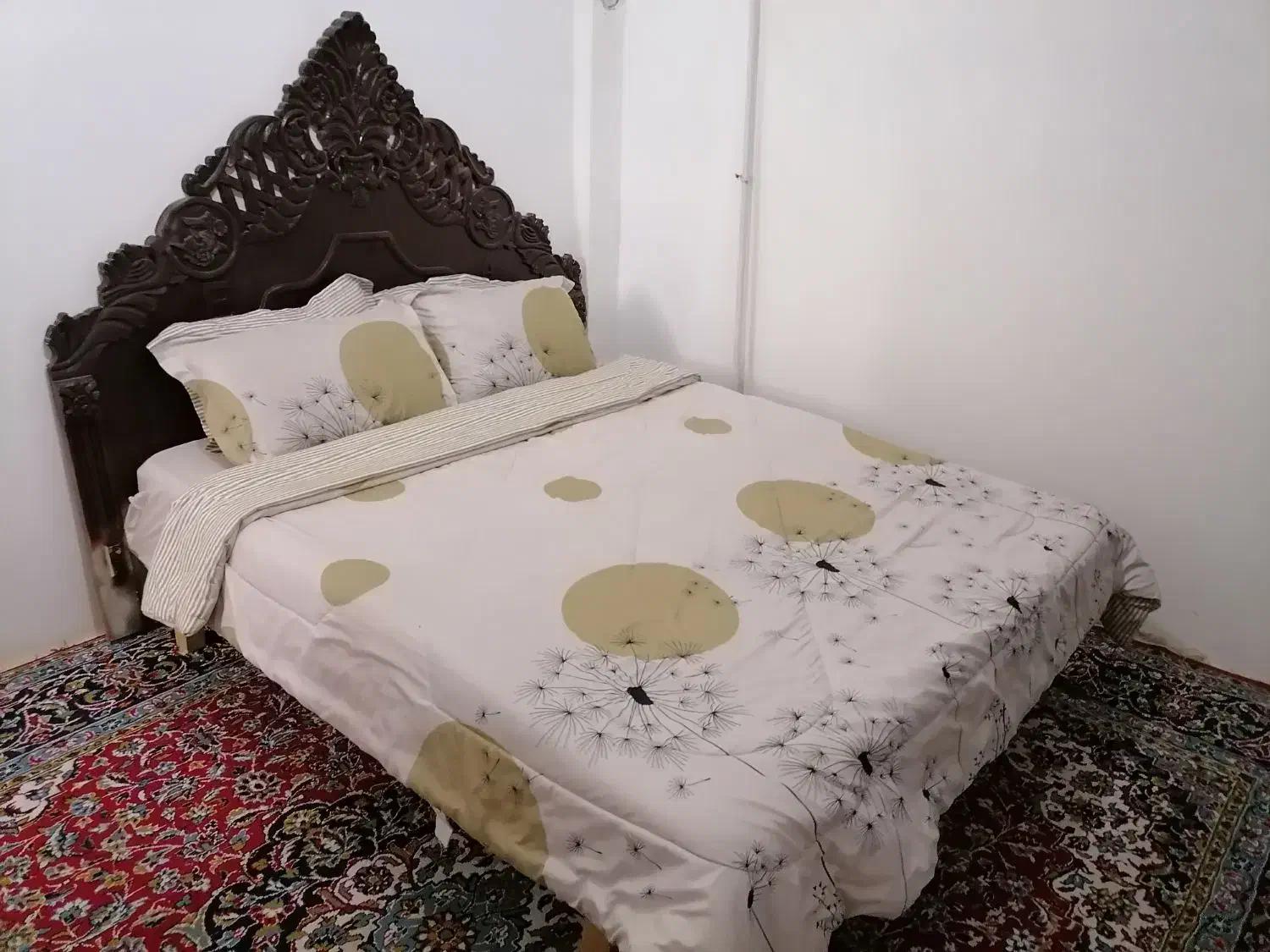 اجاره سوئیت سوییت پارکینگ دار در شهر درود نیشابور