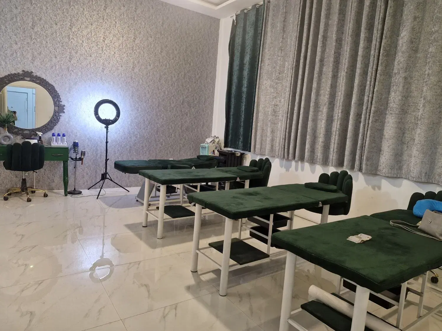 اجاره لاین ناخن فعال در سالن مجیدیه شیک